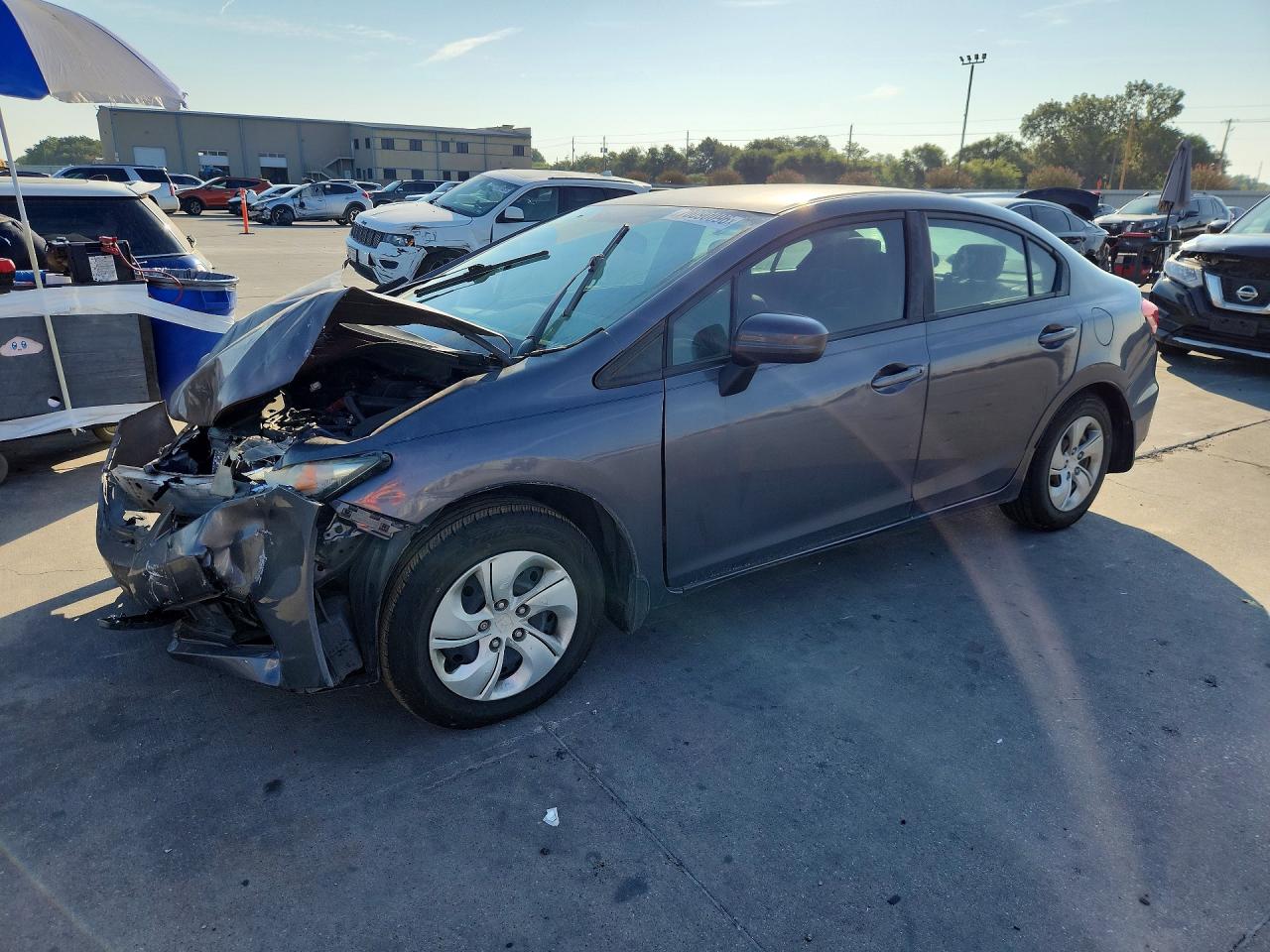 2015 HONDA CIVIC LX | 2HGFB2F58FH558851 | UPCARS