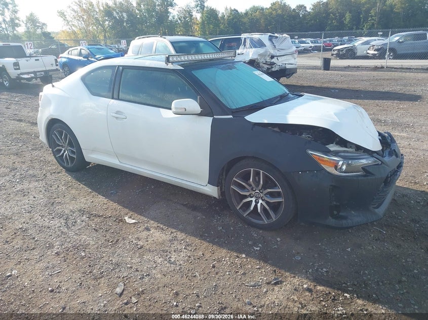 2016 SCION TC | JTKJF5C74GJ019043 | UPCARS