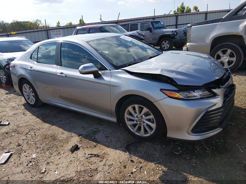 2021 TOYOTA CAMRY LE | 4T1C11AK7MU572743 | UPCARS