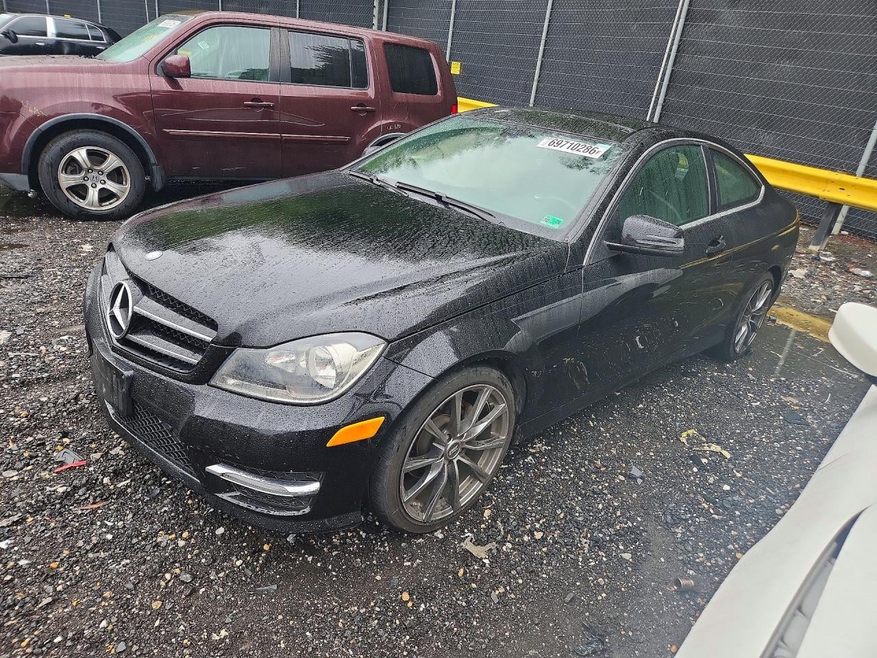 2015 MERCEDES-BENZ C-CLASS 250 | WDDGJ4HBXFG392001 | UPCARS