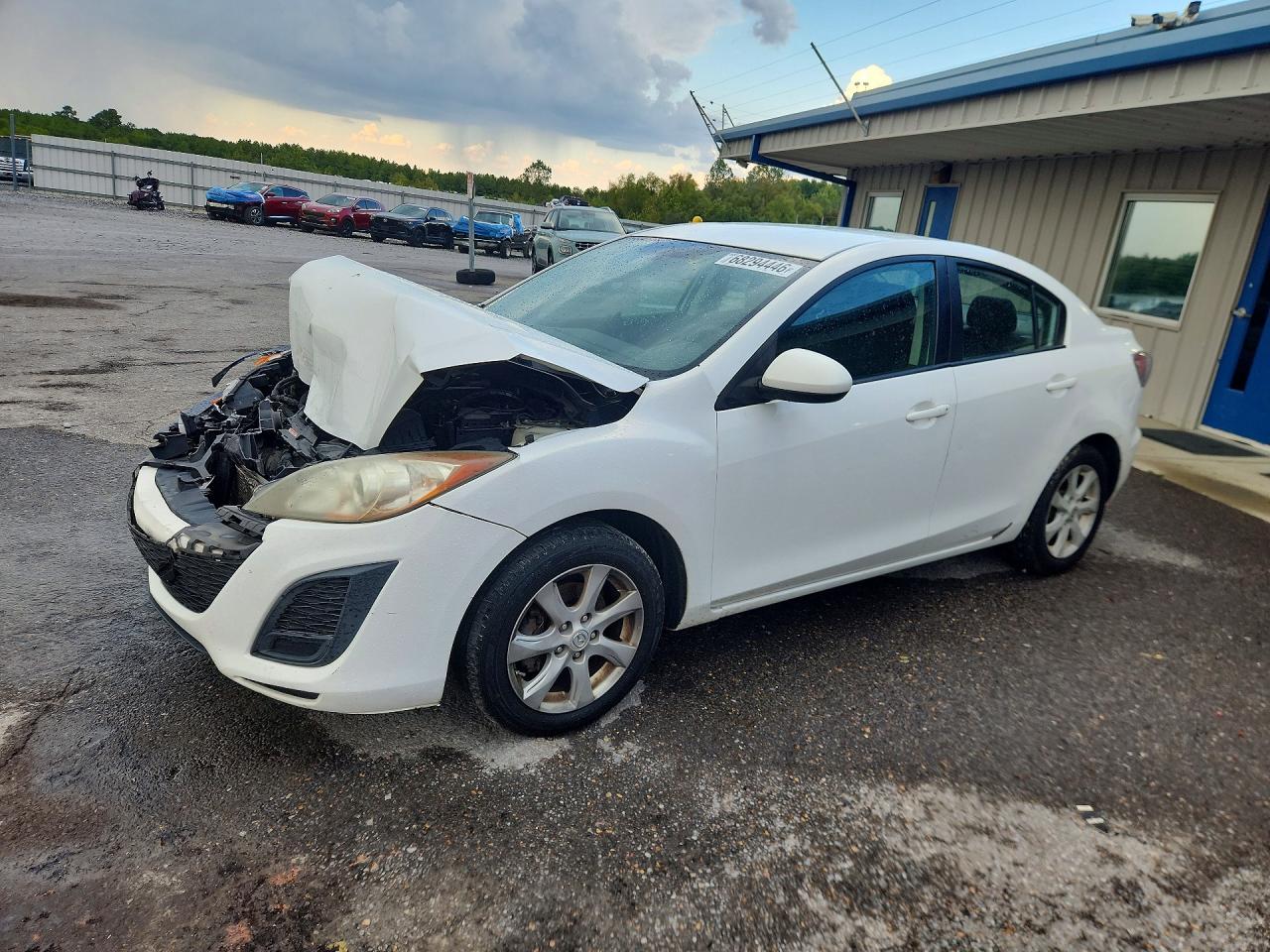 2011 MAZDA 3 I | JM1BL1VF6B1490587 | UPCARS