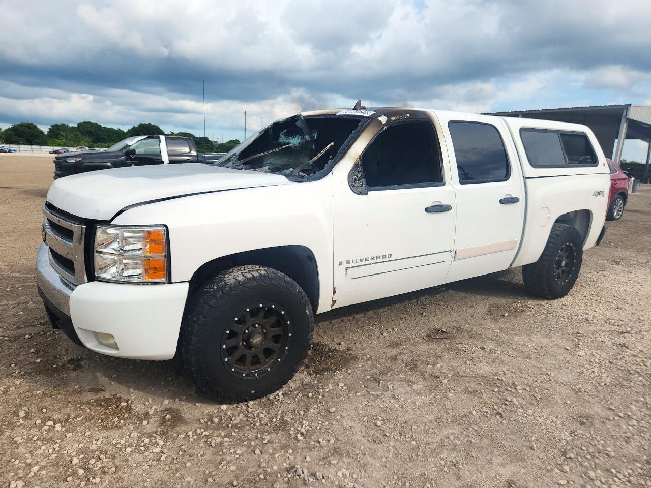 2007 CHEVROLET SILVERADO K1500 CREW CAB | 2GCEK13MX71614542 | UPCARS