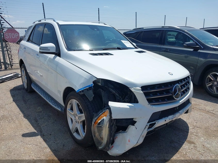 2014 MERCEDES-BENZ ML 550 4MATIC | 4JGDA7DB9EA394923 | UPCARS