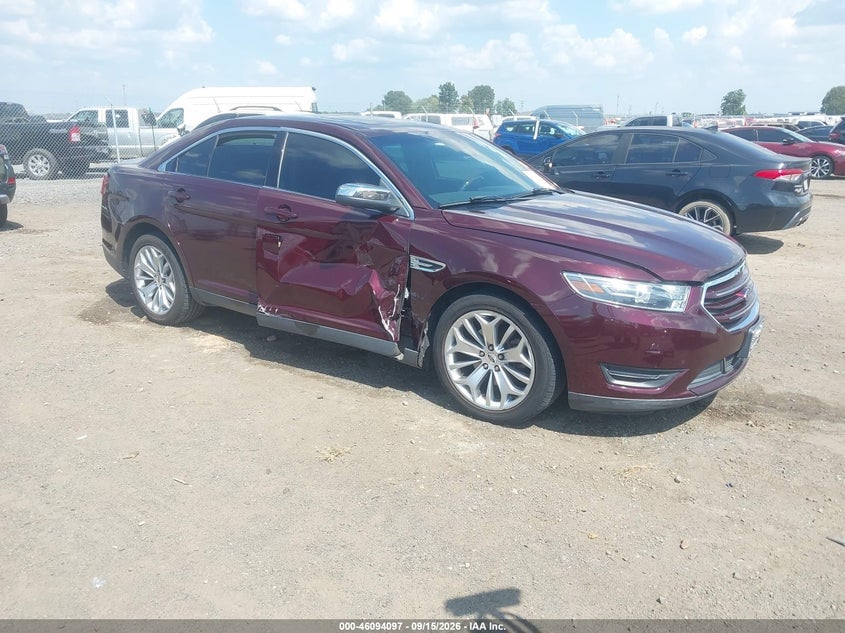2018 FORD TAURUS LIMITED | 1FAHP2F86JG126272 | UPCARS