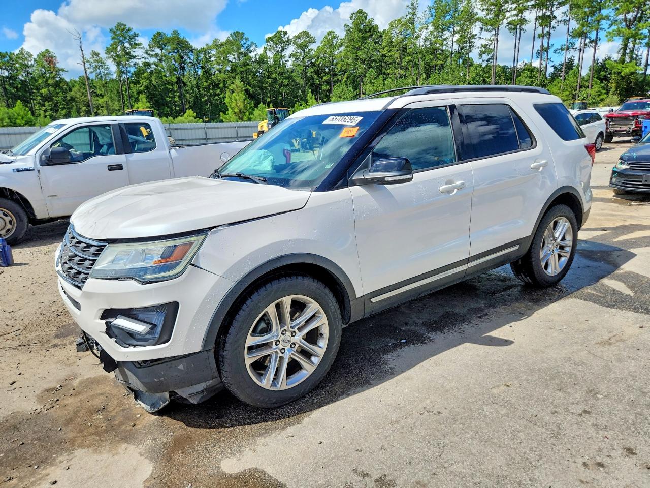 2017 FORD EXPLORER XLT | 1FM5K8D88HGB58308 | UPCARS