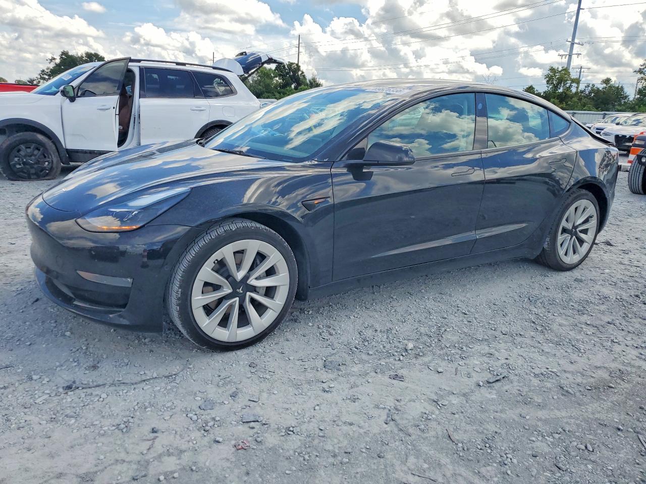 2022 TESLA MODEL 3 | 5YJ3E1EB8NF199189 | UPCARS
