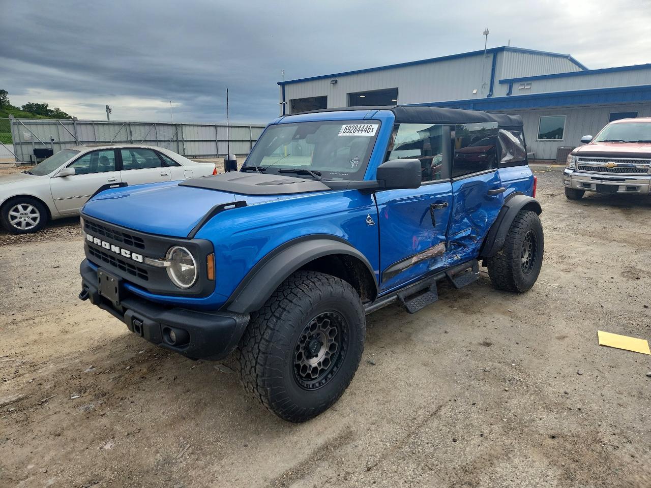 2024 FORD BRONCO BLACK DIAMOND | 1FMDE1BH1RLA56810 | UPCARS