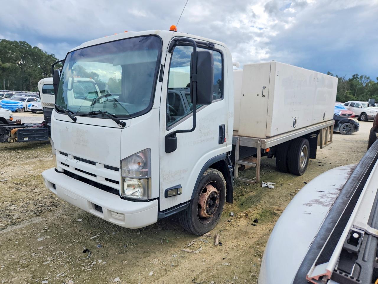 2015 ISUZU NPR | 54DC4W1B3FS800384 | UPCARS
