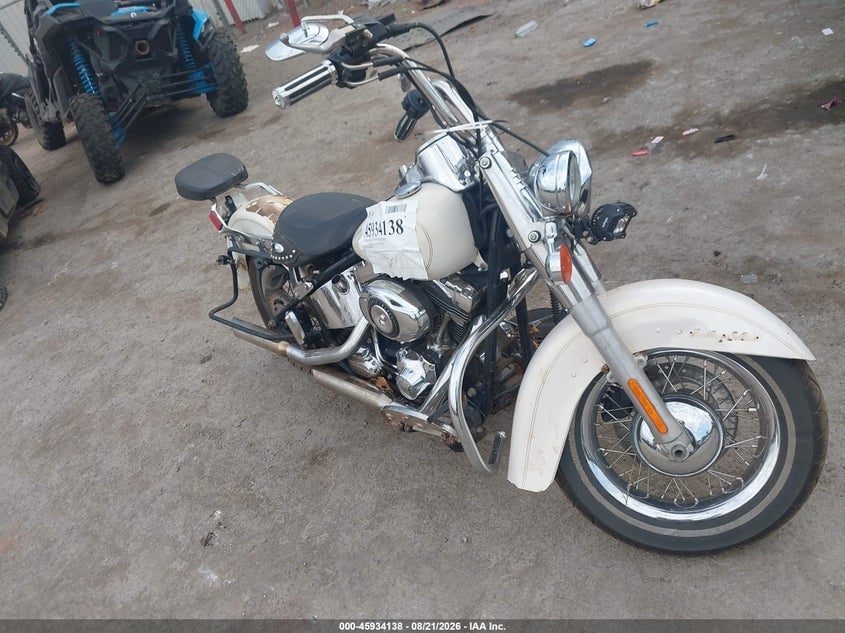 2014 HARLEY-DAVIDSON FLSTC HERITAGE SOFTAIL CLASSIC | 1HD1BWV16EB053461 | UPCARS