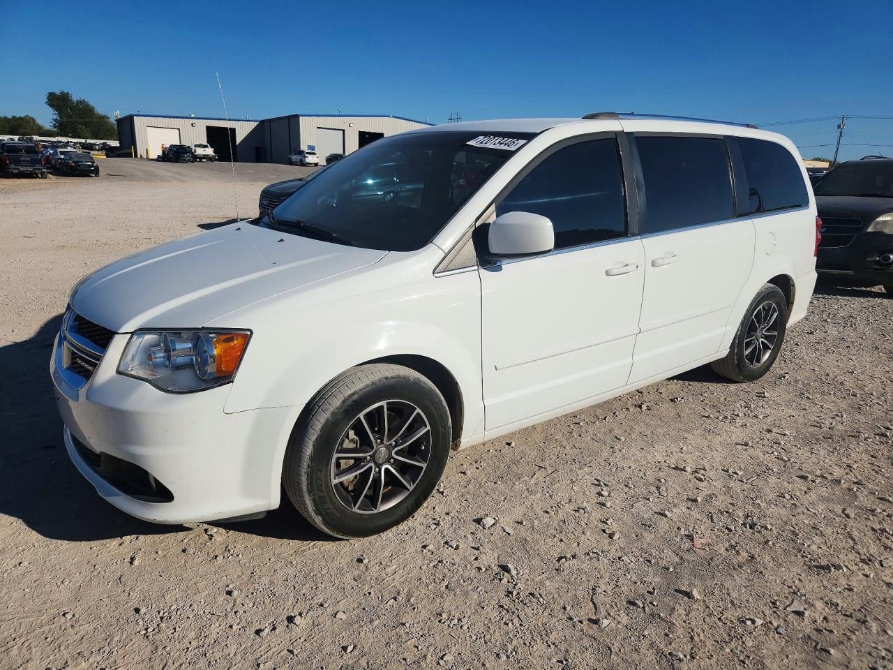 2017 DODGE CARAVAN SXT | 2C4RDGCG1HR561984 | UPCARS