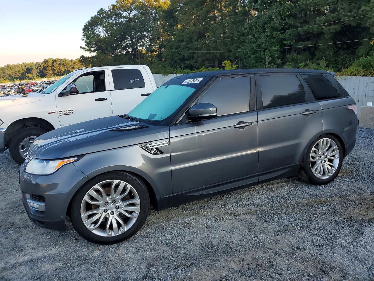 2015 LAND ROVER RANGEROVER HSE | SALWR2VF1FA626838 | UPCARS