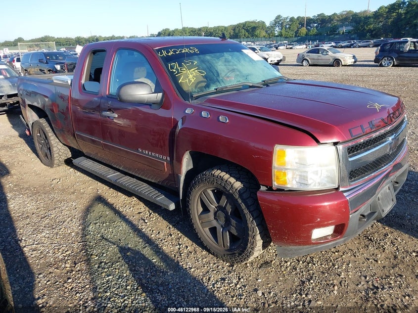 2008 CHEVROLET SILVERADO 1500 LT1 | 2GCEK19J681287958 | UPCARS