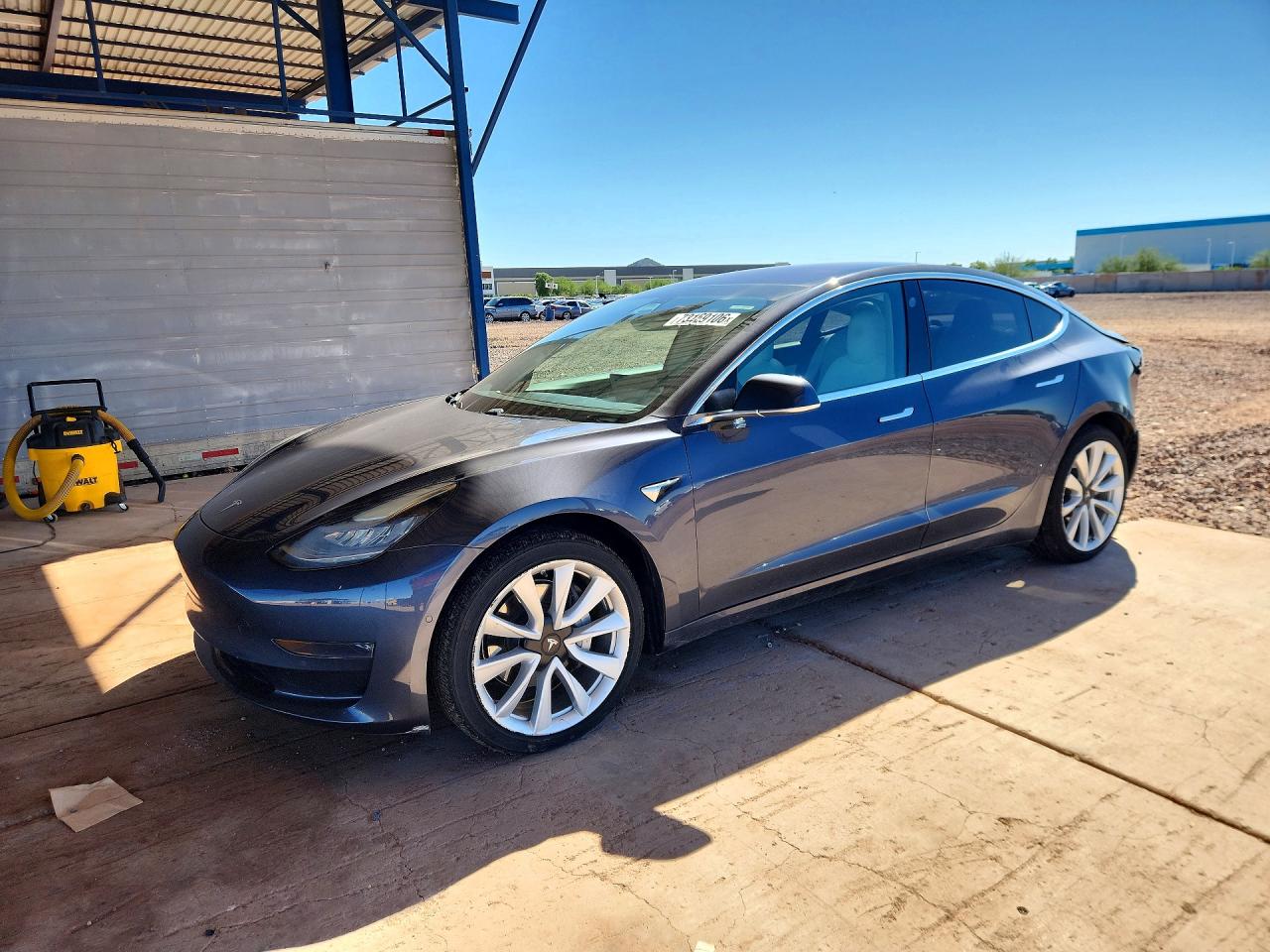 2018 TESLA MODEL 3 | 5YJ3E1EA8JF165562 | UPCARS