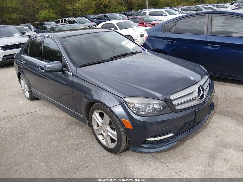 2011 MERCEDES-BENZ C 300 LUXURY/SPORT | WDDGF5EB2BR180686 | UPCARS
