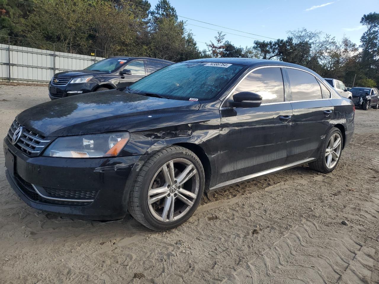 2015 VOLKSWAGEN PASSAT SE | 1VWBV7A38FC058518 | UPCARS