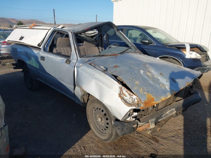 1990 TOYOTA PICKUP 1/2 TON SHORT WHEELBASE | JT4RN81A3L0053228 | UPCARS