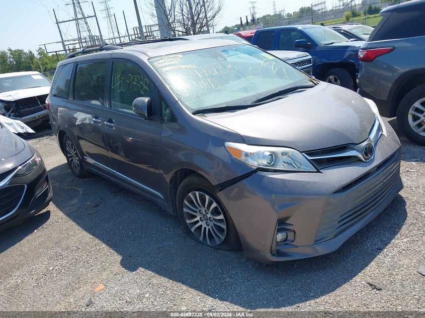 2019 TOYOTA SIENNA XLE 8 PASSENGER | 5TDYZ3DC5KS993705 | UPCARS