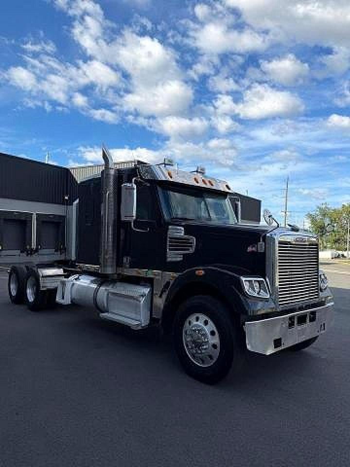 2015 FREIGHTLINER ALL OTHER CORONADO SEMI TRUCK | 3AKJGND11FDGR4029 | UPCARS