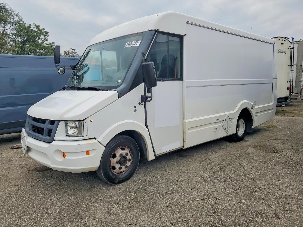 2018 ISUZU NPR | JALB4T173J7W01369 | UPCARS