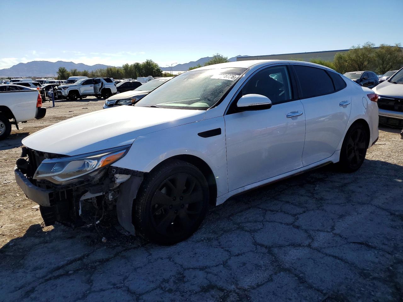 2019 KIA OPTIMA S | 5XXGT4L36KG318063 | UPCARS