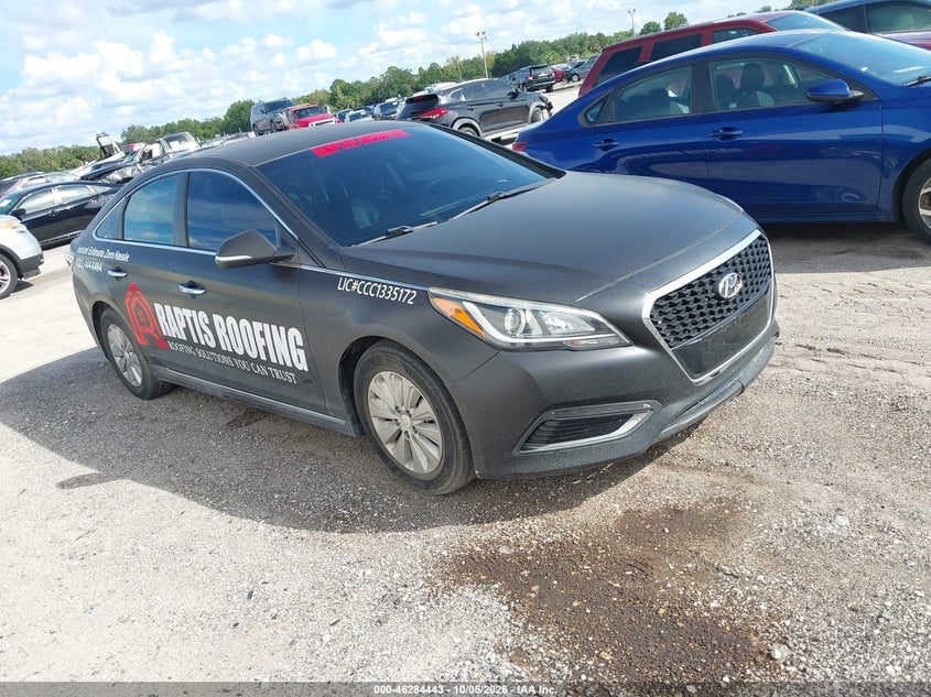 2016 HYUNDAI SONATA HYBRID SE | KMHE24L1XGA041862 | UPCARS