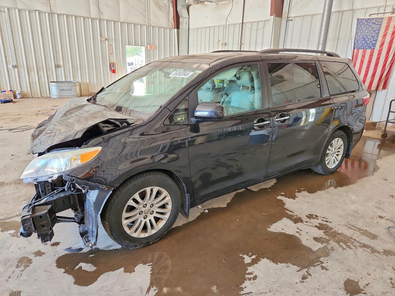 2015 TOYOTA SIENNA XLE 8-PASSENGER | 5TDYK3DC0FS689708 | UPCARS