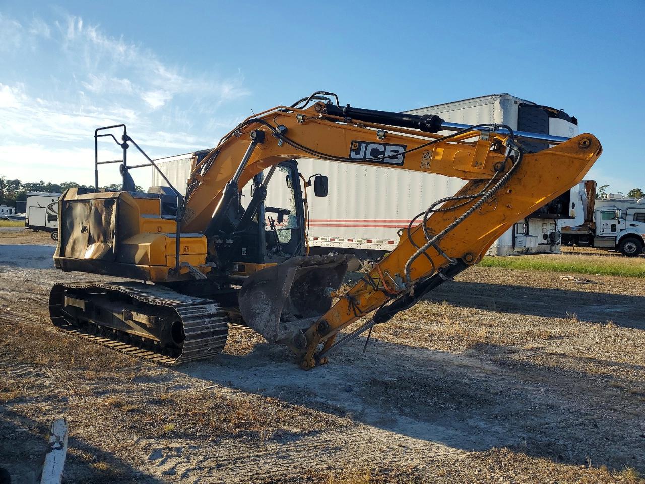 2023 JCB CONSTRUCTI 150X LC EXCAVATOR | 3172925 | UPCARS