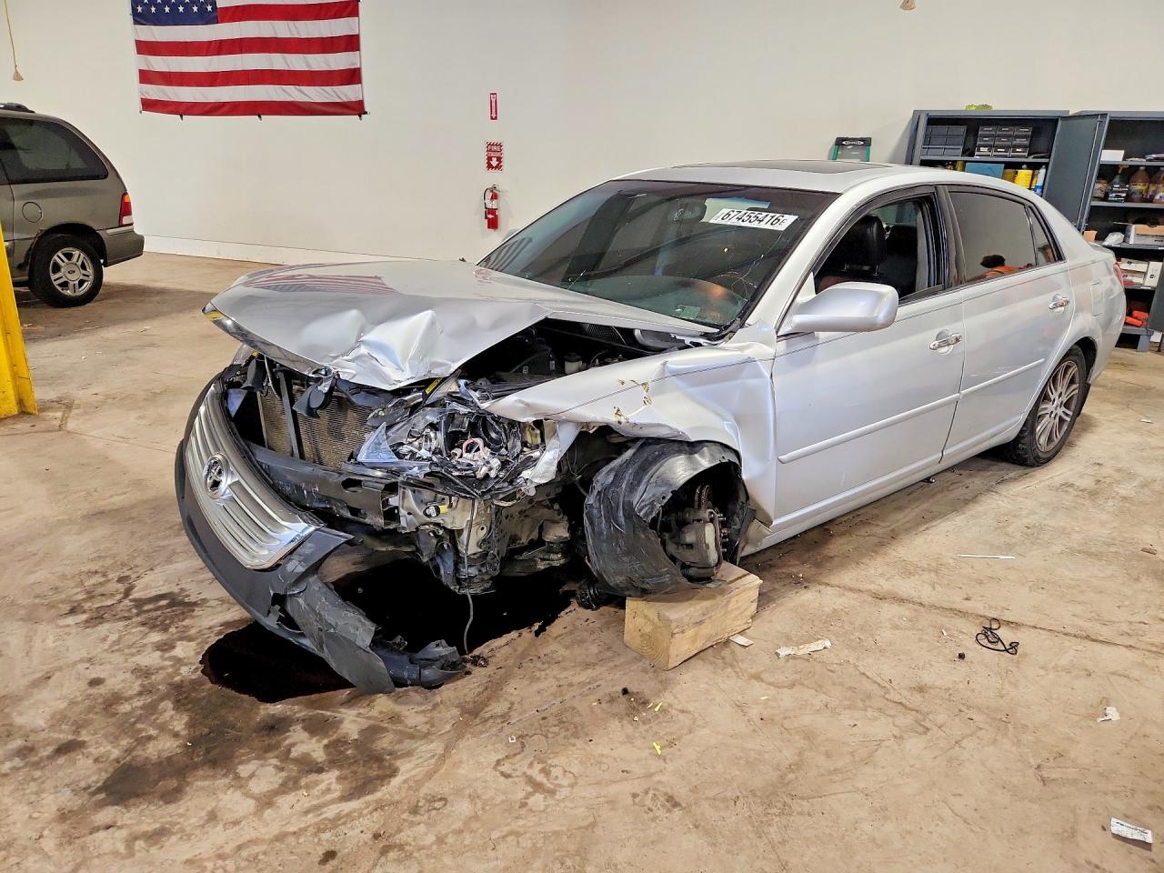 2009 TOYOTA AVALON LIMITED | 4T1BK36B89U351012 | UPCARS
