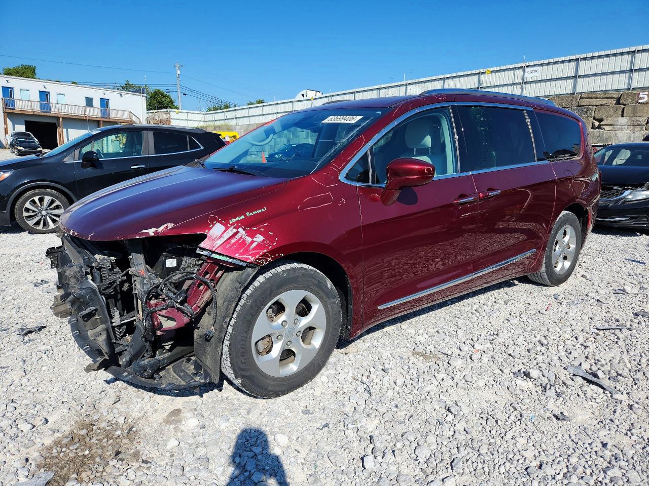 2017 CHRYSLER PACIFICA TOURING L PLUS | 2C4RC1EG0HR752857 | UPCARS