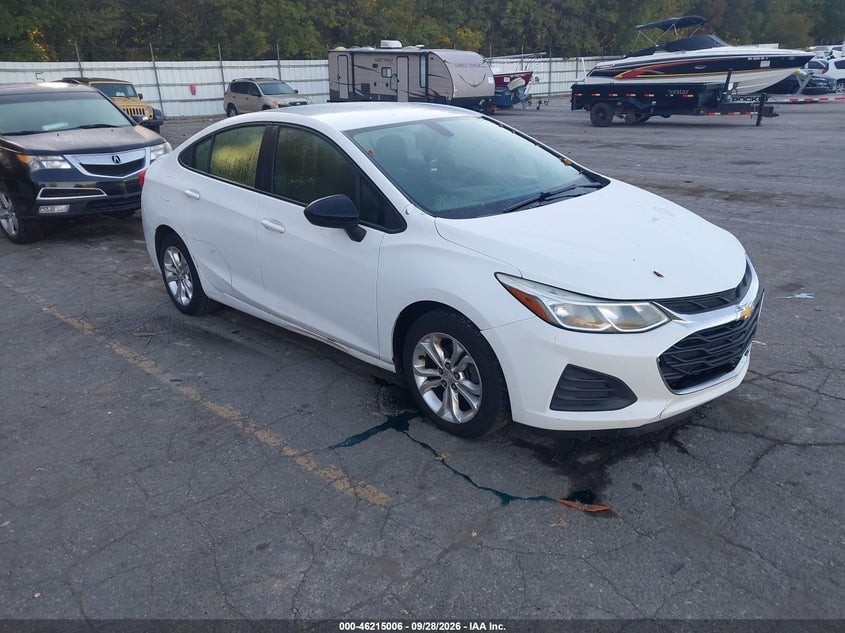 2019 CHEVROLET CRUZE LS | 1G1BC5SM8K7136716 | UPCARS