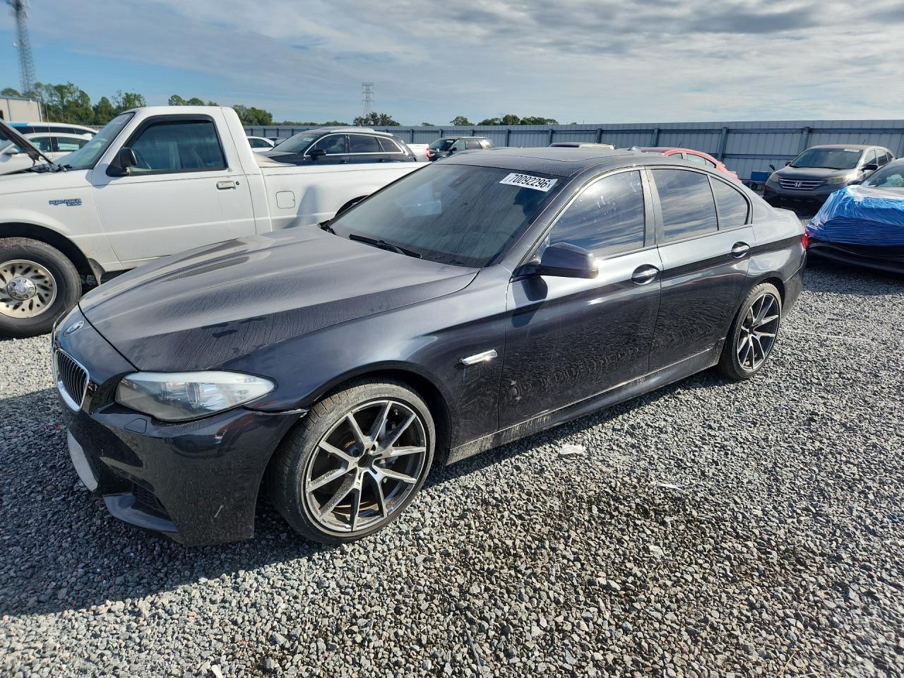 2013 BMW 5 SERIES I | WBAFR9C56DD226521 | UPCARS