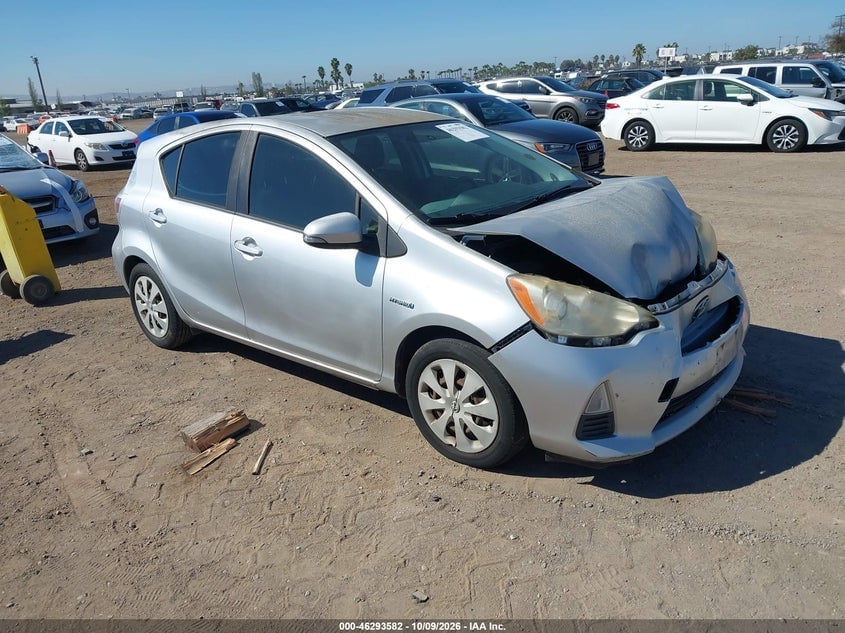 2012 TOYOTA PRIUS C TWO | JTDKDTB35C1520585 | UPCARS