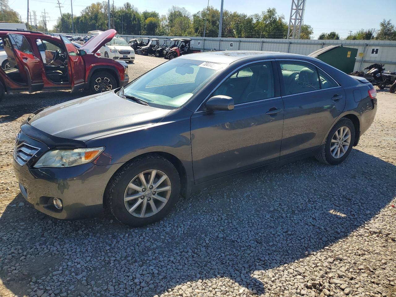 2011 TOYOTA CAMRY XLE | 4T1BF3EK2BU750512 | UPCARS