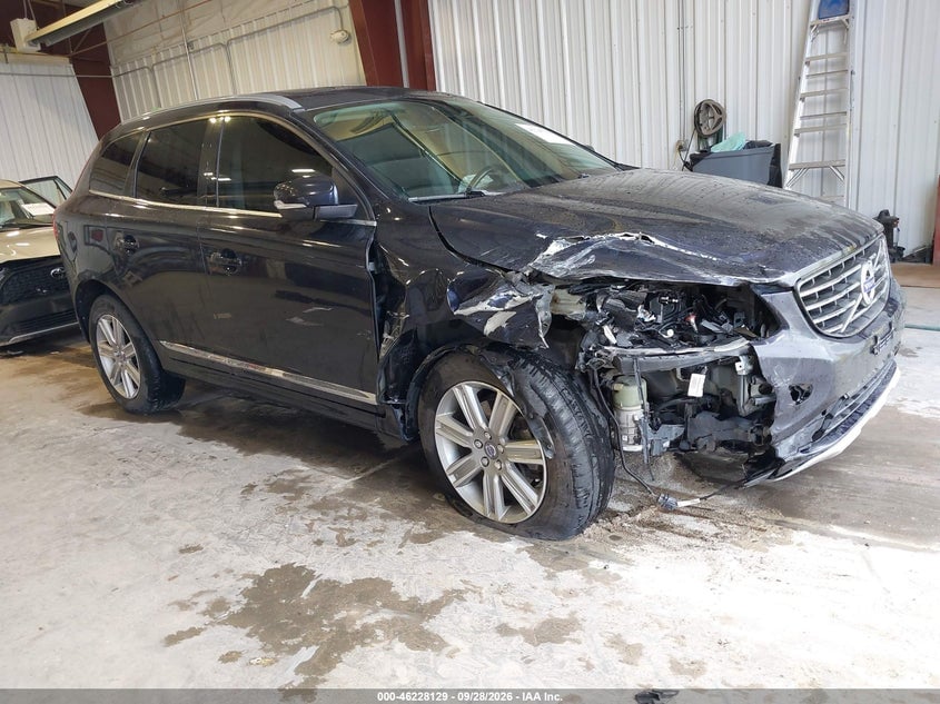 2017 VOLVO XC60 T5 INSCRIPTION | YV440MDU9H2010237 | UPCARS