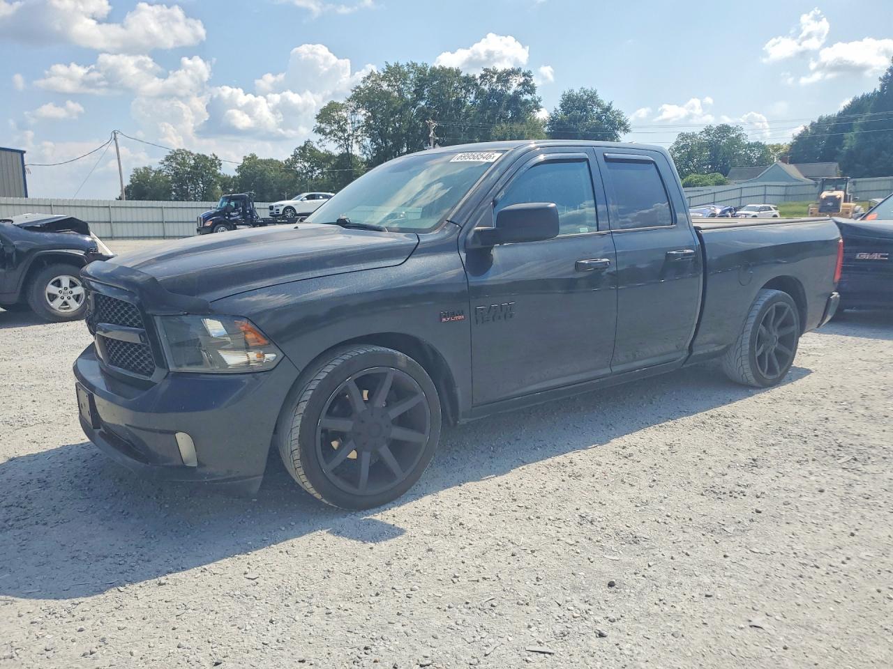 2018 RAM 1500 ST | 1C6RR6FT3JS169167 | UPCARS