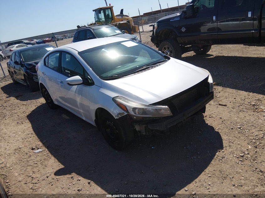 2017 KIA FORTE LX | 3KPFL4A73HE067456 | UPCARS