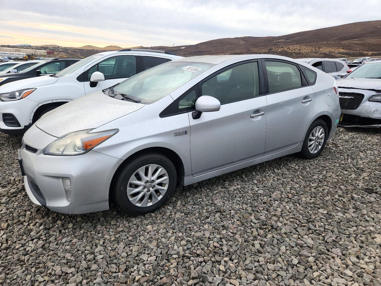 2014 TOYOTA PRIUS BASE | JTDKN3DP2E3052240 | UPCARS