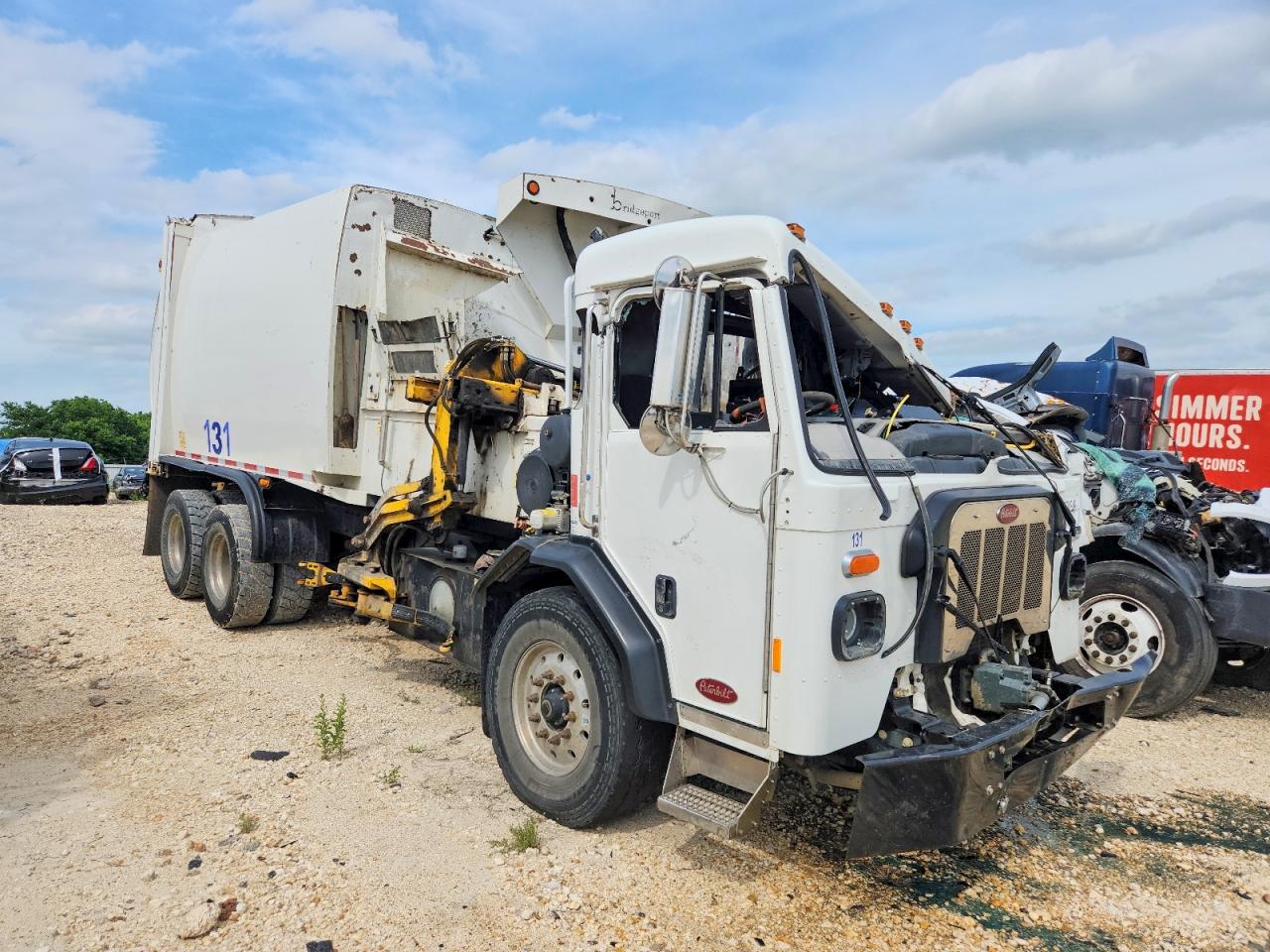 2022 PETERBILT ALL OTHER - REFUSE TRUCK | 3BPDLJ0X4NF113051 | UPCARS