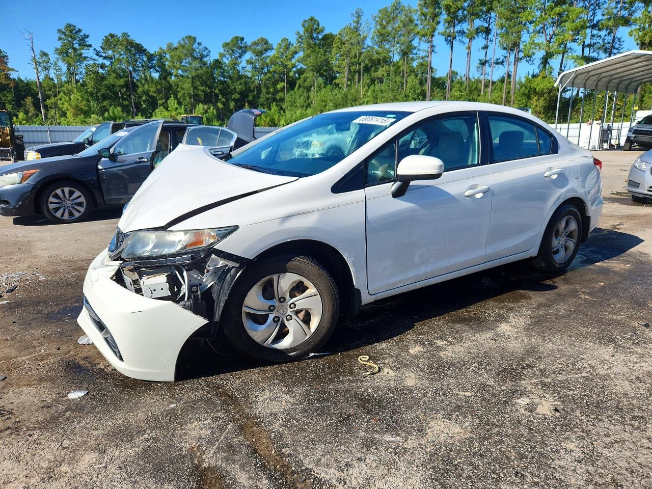 2015 HONDA CIVIC LX | 19XFB2F51FE013200 | UPCARS