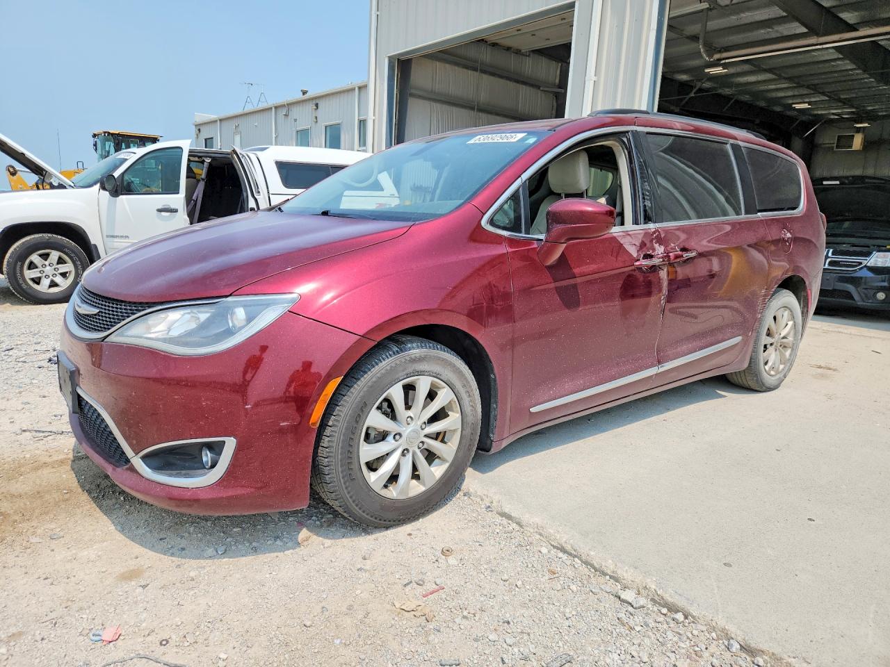 2017 CHRYSLER PACIFICA TOURING L | 2C4RC1BG1HR720245 | UPCARS