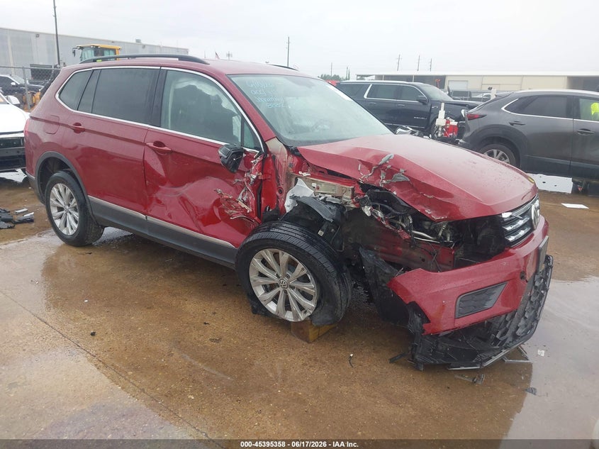 2018 VOLKSWAGEN TIGUAN 2.0T SE/2.0T SEL | 3VV3B7AX9JM158882 | UPCARS