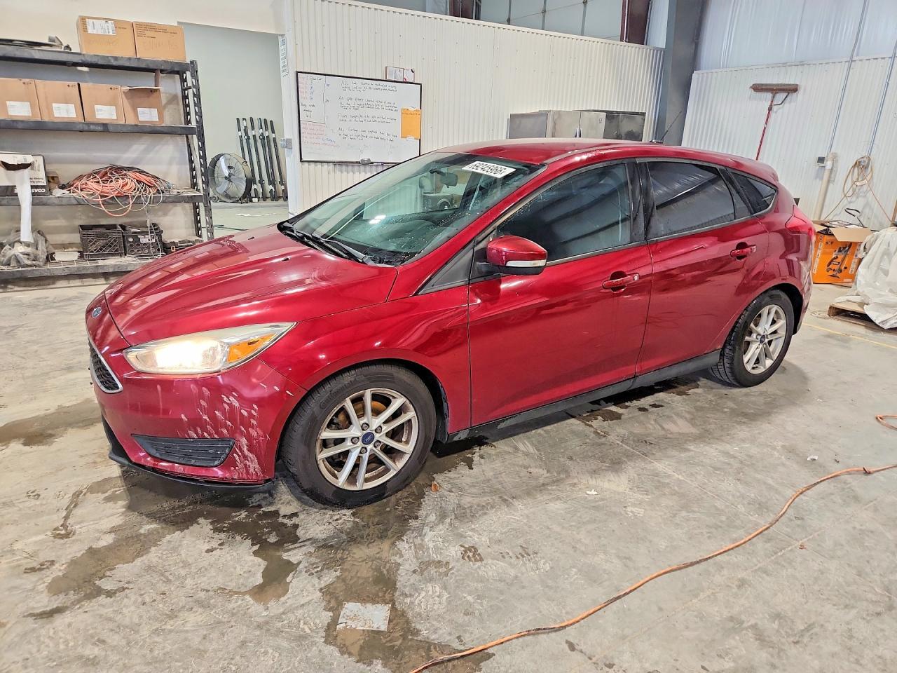 2015 FORD FOCU SE | 1FADP3K2XFL374738 | UPCARS