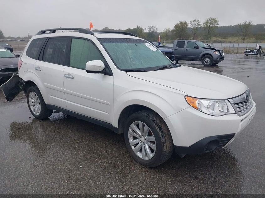 2013 SUBARU FORESTER 2.5X PREMIUM | JF2SHADC2DH425725 | UPCARS