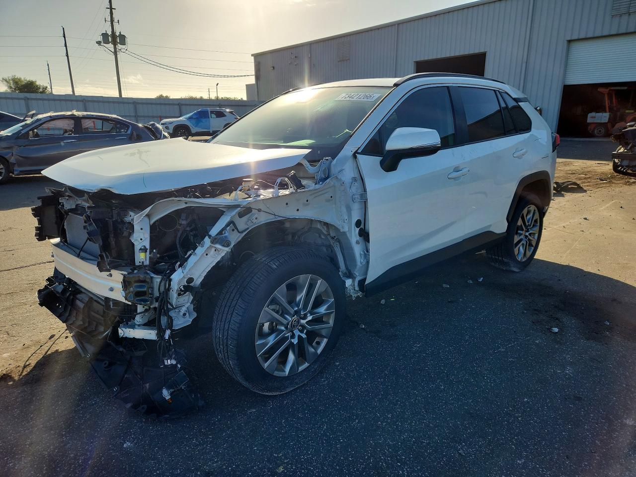 2025 TOYOTA RAV4 XLE PREMIUM | 2T3A1RFVXSW594183 | UPCARS