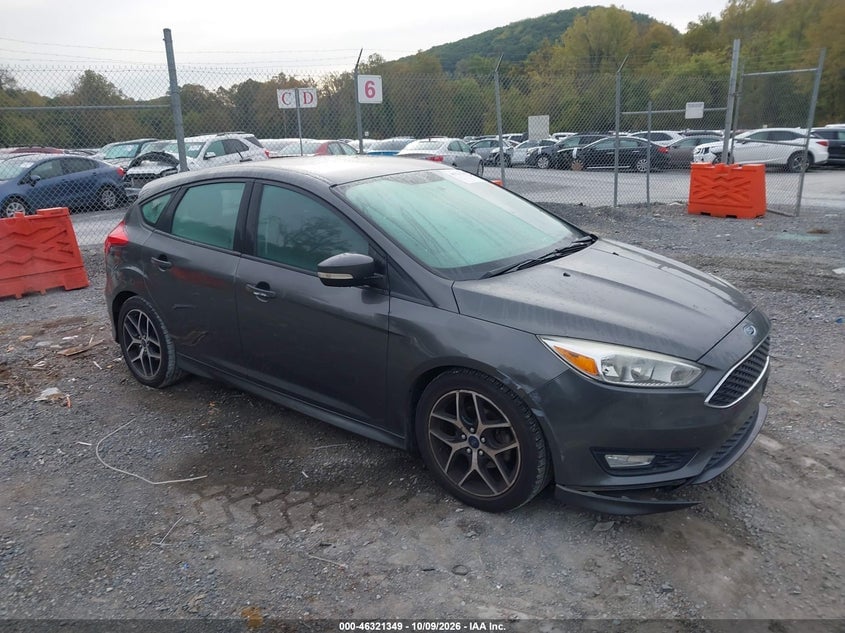 2015 FORD FOCU SE | 1FADP3K25FL353960 | UPCARS