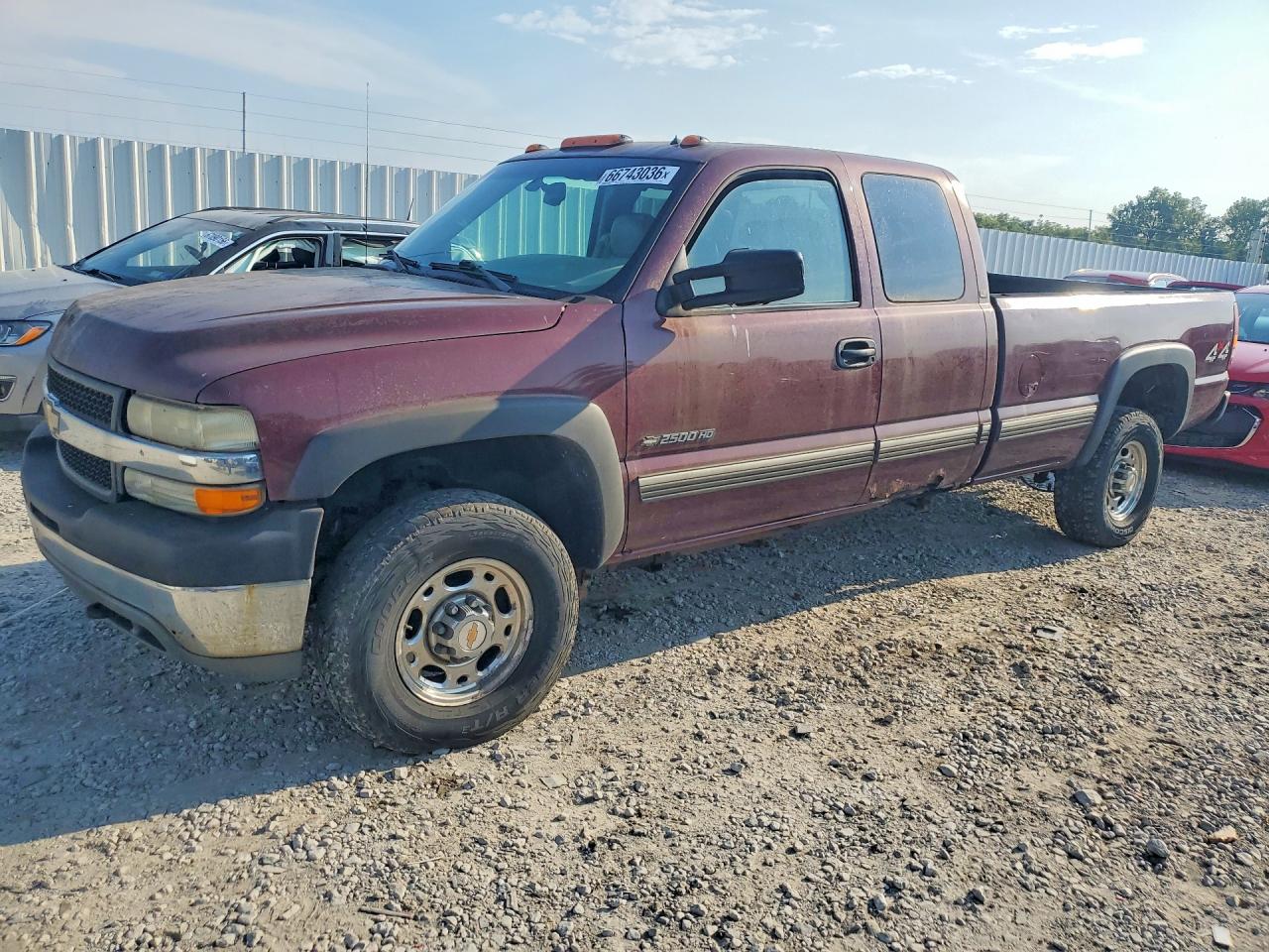 2001 CHEVROLET SILVERADO K2500 HEAVY DUTY | 1GCHK29G61E343652 | UPCARS