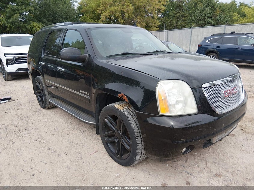 2012 GMC YUKON DENALI | 1GKS2EEF4CR302716 | UPCARS