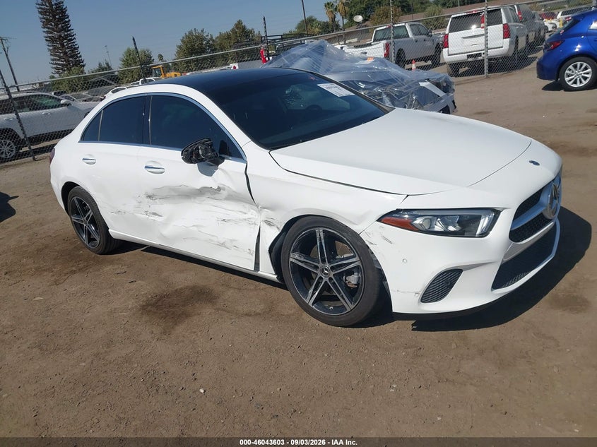 2022 MERCEDES-BENZ A 220 | W1K3G4EB7NJ331563 | UPCARS