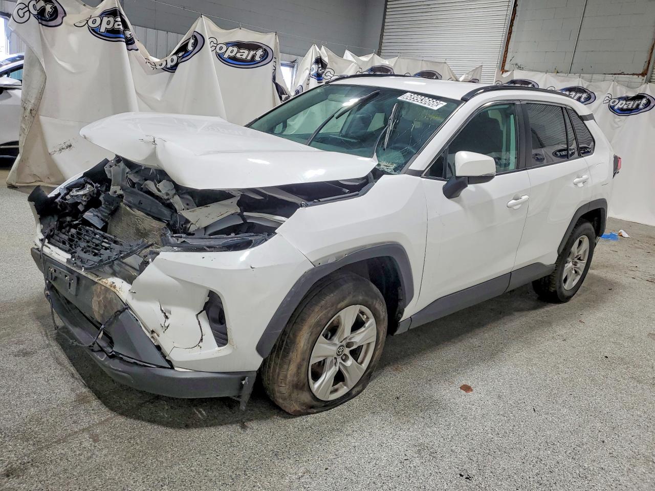 2021 TOYOTA RAV4 XLE | 2T3P1RFV0MW200607 | UPCARS