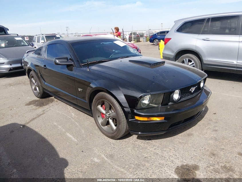 2005 FORD MUSTAN GT DELUXE/GT PREMIUM | 1ZVFT82H755165814 | UPCARS